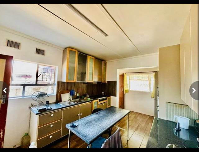 3 BEDROOM HOUSE FOR SALE IN VANDERBIJLPARK CE 2